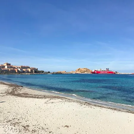 Sleeps 8 With Pool Air Con And Wifi * Feliceto
